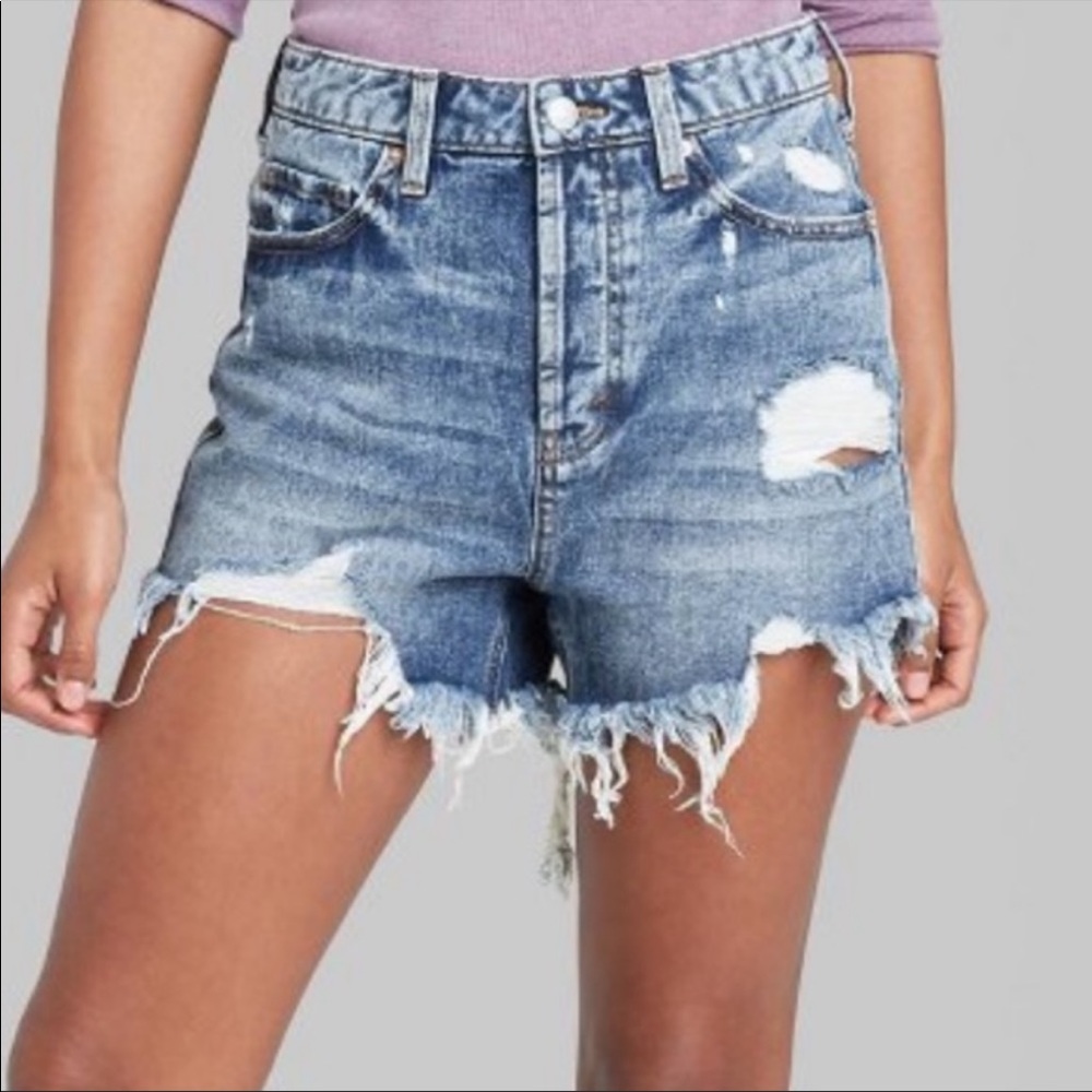 Wild Fable High-Rise Frayed Hem Jean Shorts Bleached Wash